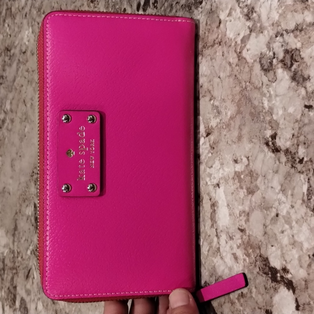 NWOT Kate Spade Wallet, Barbie Core